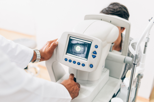 eye check up